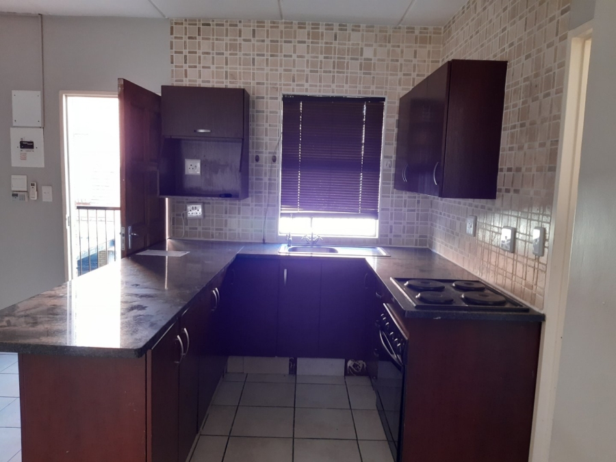 2 Bedroom Property for Sale in Bult South North West